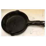 lot of 3 cast iron fry pans 1 being Wagner No. 6