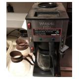 Waring Pro coffee maker with 3 extra coffee pots