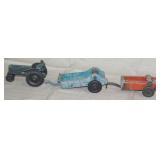 Auburn Rubber MM tractor 4" long, hitch