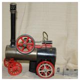 scale model steam traction engine,