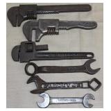 6 wrenches, Indian-adjustable, Ford-adjustable,