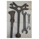 4 IHC Wrenches