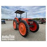 Kubota M900 Wheel Tractor