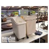 Dry Ingredients Containers And A Vacuum