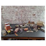Model Train Buildings/Accessories