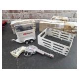 1970 Mini Tonka Horse Trailer w/clear dome,