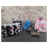 Mitilda Jane Waterfly, Thirty-One, Mundy, Fossil