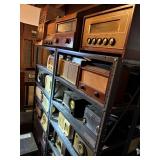 Live Vintage Radio &Parts Auction