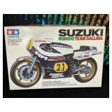 Tamiya Suzuki RGB500 Team Gallina 1:12