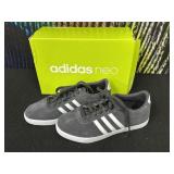 Adidas Tennis Shoes Size 7.5