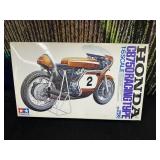Tamiya Honda CB750 Racing Type 1:6 Scale