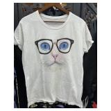 Graphic Cat with Glasses Tshirt not tag