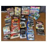 (30) Hotwheels, Micro Machines and more
