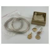 1/20 14K Gold Heart Locket, Pendants and