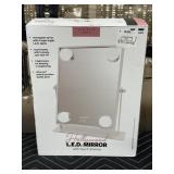 New Danielle Hollywood Miroir A DEL