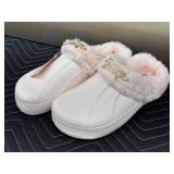 New Juicy Couture Slides Size 11