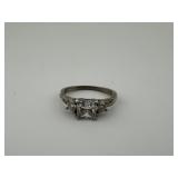 Sterling Silver Whtie Stone Ring Size 5