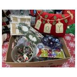 Selection of Christmas Dï¿½cor