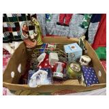 Selection of Christmas Dï¿½cor
