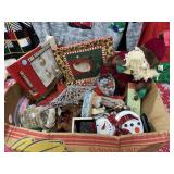 Selection of Christmas Dï¿½cor