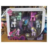 NIP 2013 My Little Pony Toys R Us Exclusive