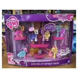 NIP 2011 My Little Pony Royal Ball at Canterlot