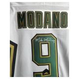 New Autographed Mike Modano Dallas Stars
