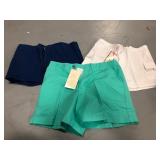 29 NEW  Juniors Sized Shorts