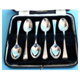 SET OF SIX STERLING SILVER TEASPOONS