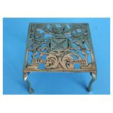 ENGLISH BRASS TRIVET