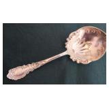 VICTORIAN SILVER PLATED BERRY SPOON
