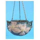 ROSEVILLE POTTERY HANGING PLANTER