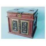 ANTIQUE CHINESE DRESSING BOX