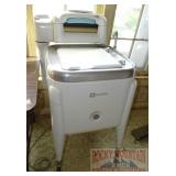Neat Vintage Maytag Electric Wringer Washer.