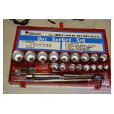 Pittsburgh 20mm Drive 21 PC Metric Socket Set.