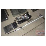 Omega 22, 22 Ton Hydraulic Jack, As Is.