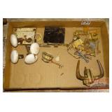 Vintage Door Knobs and Hardware.