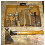 Vintage Brace W/ Bits.