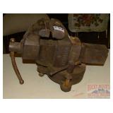 Standard Bench Vise.