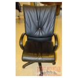 Nice Black Adjustable Office Chair. Nice Black Adjustable Office Chair.