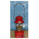 Vintage Coleman Single Mantle Lantern. Vintage Coleman Single Mantle Lantern.