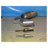 4 Assorted Size Metal Scoops.