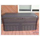 Nice Suncast Outdoor Storage Trunk.