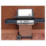 Broil King 3 Burner Gas Grill.