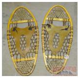 Nice Rawhide Snow Shoes in Good Condition. Nice Rawhide Snow Shoes in Good Condition.