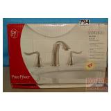 Price Pfister 'Santiago' Faucet Set. Price Pfister 'Santiago' Faucet Set.