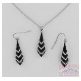 Montana Silversmiths Black & White Necklace Set.