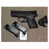 S&W M&P40 .40 S&W SA Pistol w/ Night Sights.