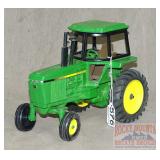 Ertl die Cast John Deere Tractor.