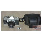 Vintage Petri FT 35mm Camera W/ Case.